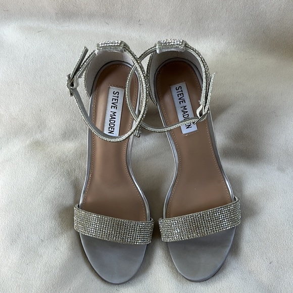 Steve Madden sequined sandal - Picture 2 of 6